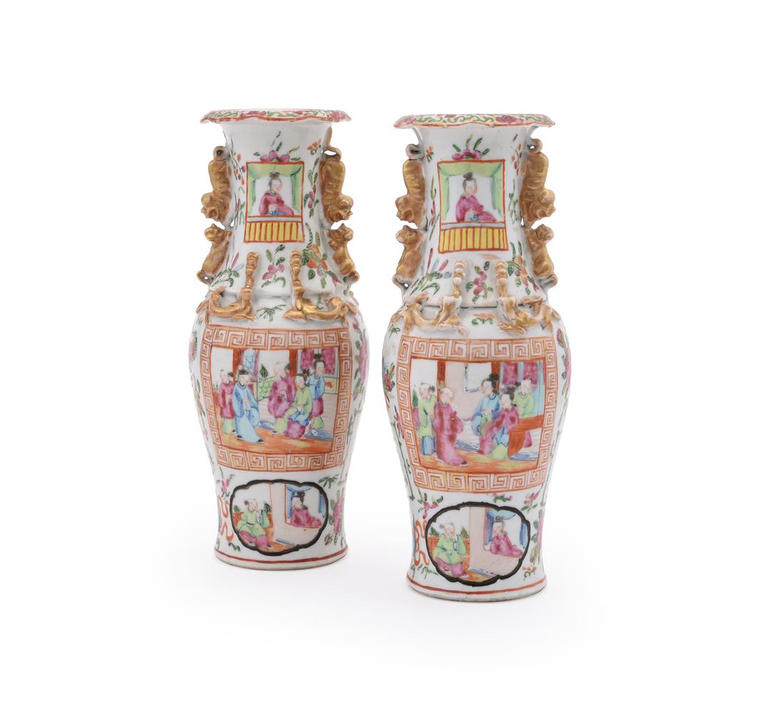 A small pair of Cantonese vases - Image 2 of 7