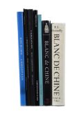Ɵ A selection of books and catalogues on Dehua ceramics