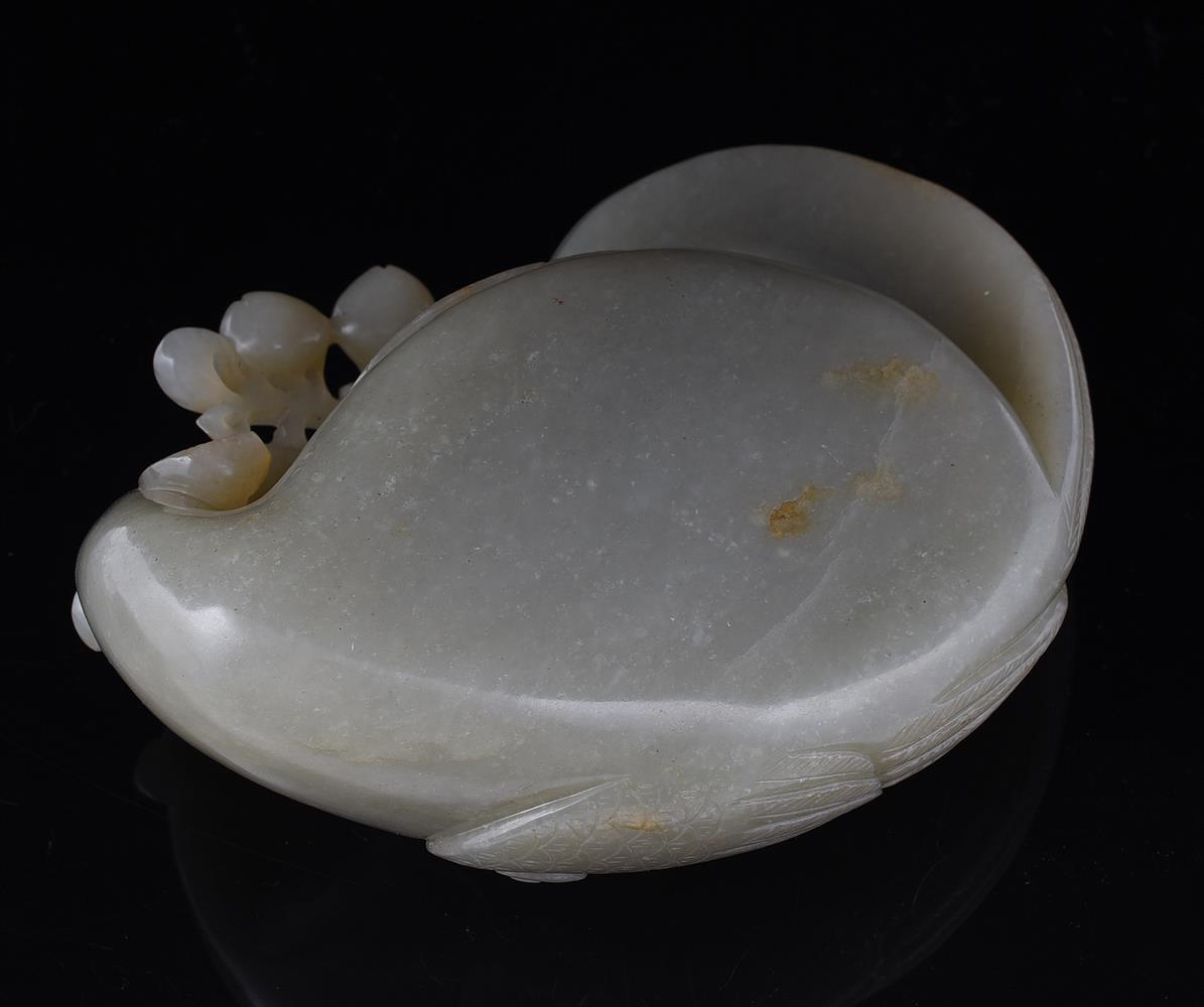 A Chinese celadon jade 'Phoenix' water pot - Image 5 of 5