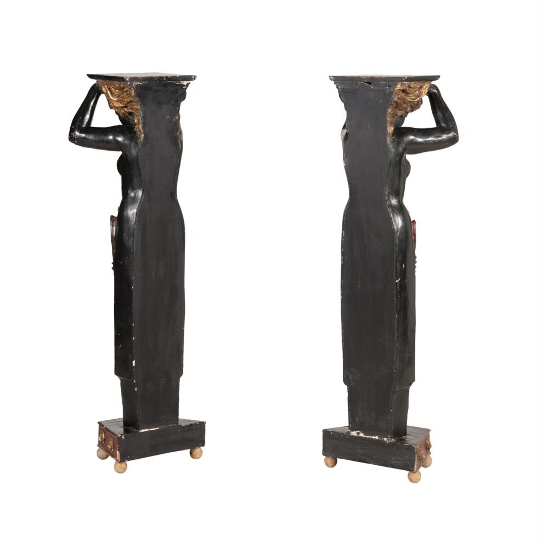 A PAIR OF CARVED AND PAINTED WOOD 'TERM' PILASTERS IN BAROQUE TASTE - Bild 5 aus 5