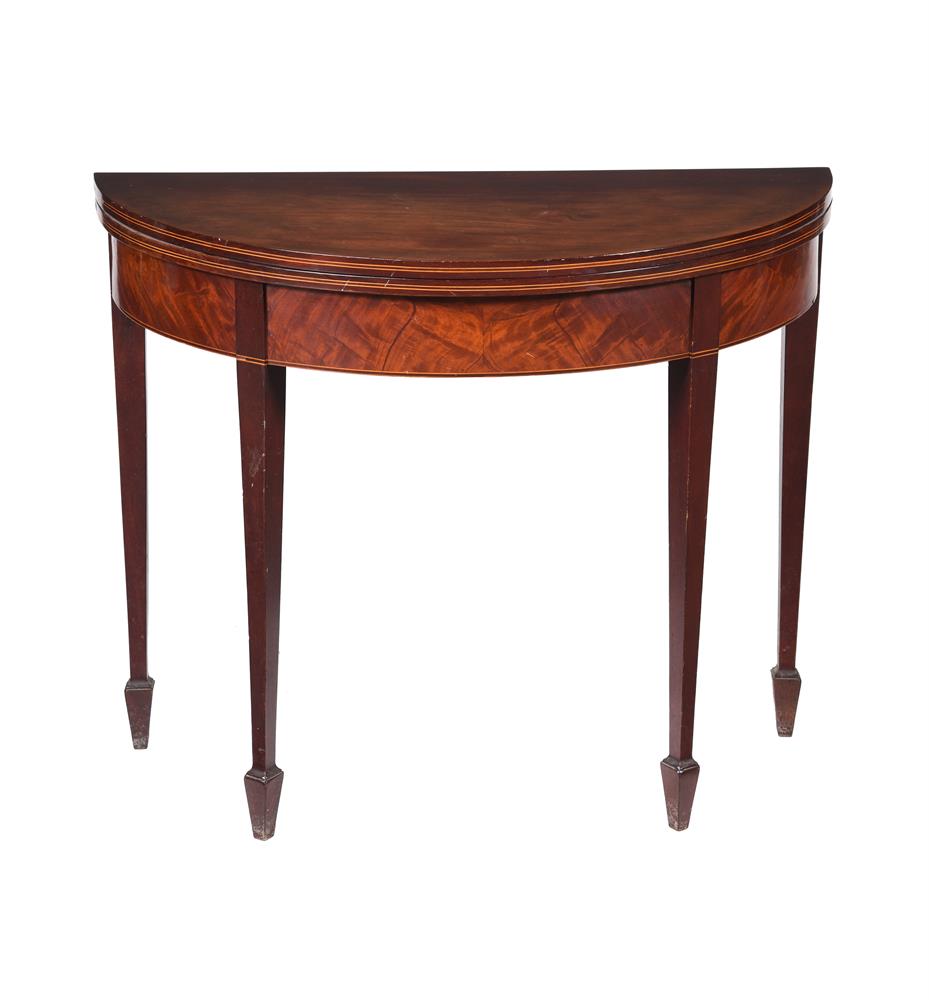 A GEORGE III MAHOGANY TEA TABLE