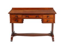 AN EARLY VICTORIAN MAHOGANY SIDE OR DRESSING TABLE