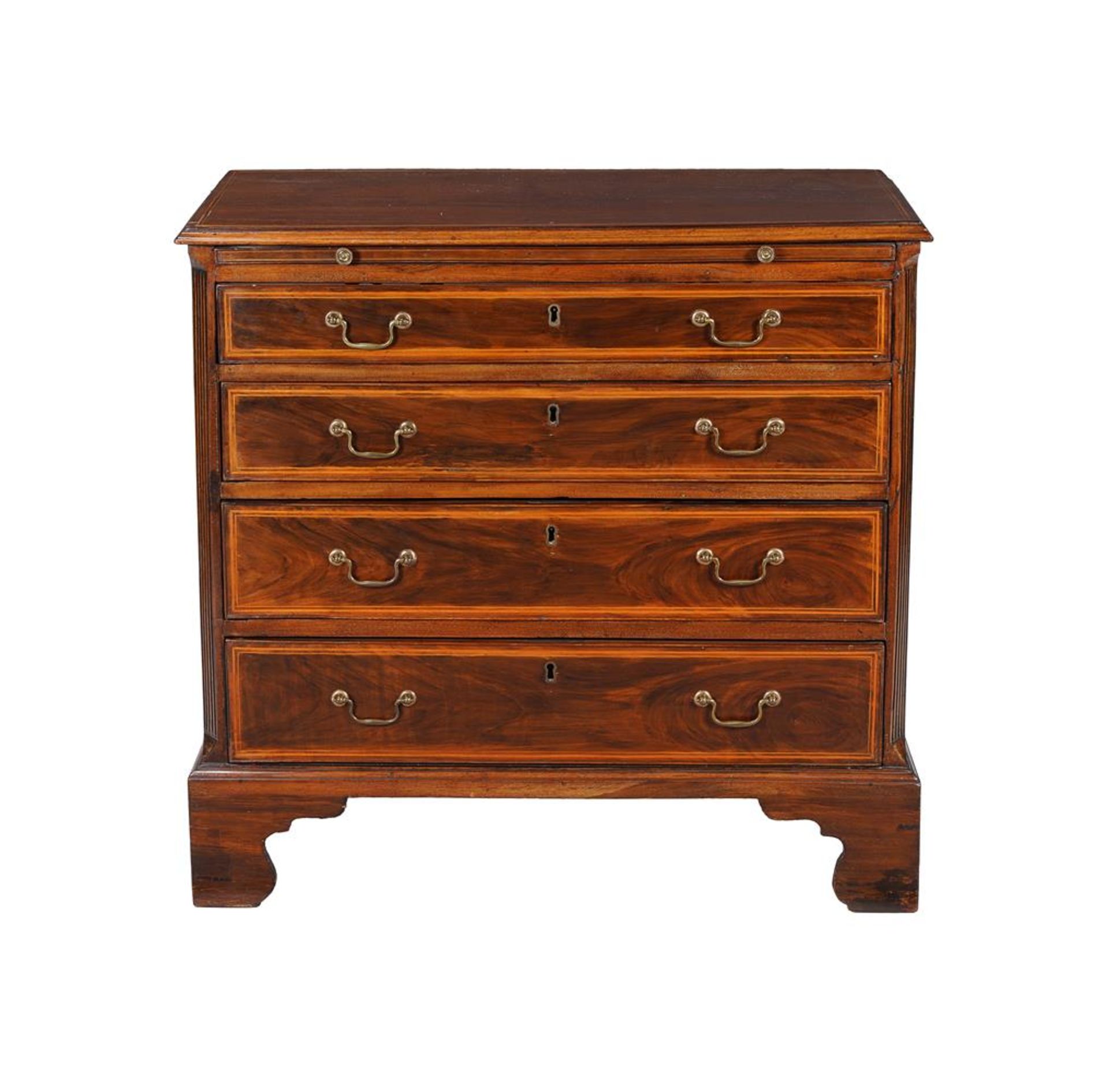 A GEORGE III MAHOGANY CHEST OF DRAWERS