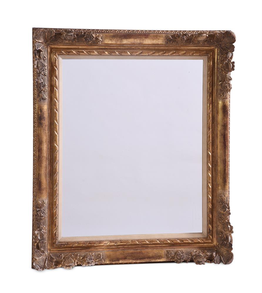 A CARVED GILTWOOD PICTURE FRAME WALL MIRROR, IN VICTORIAN STYLE, 20TH CENTURY