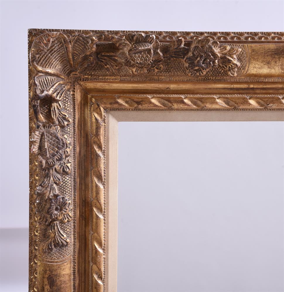 A CARVED GILTWOOD PICTURE FRAME WALL MIRROR, IN VICTORIAN STYLE, 20TH CENTURY - Image 2 of 3