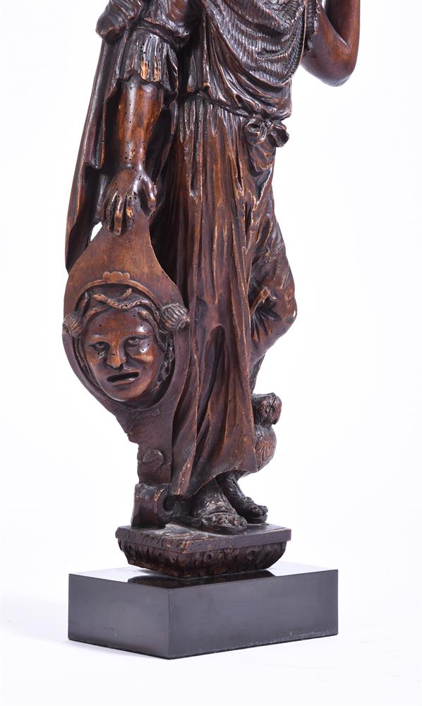 A CARVED SOFTWOOD FIGURE OF DAVID ITALIAN OR FLEMISH - Image 3 of 4