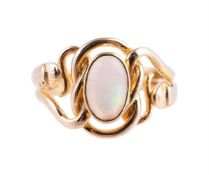 AN EARLY 19TH CENTURY FRENCH GOLD AND OPAL RING, CIRCA 1819-1838