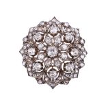 A LATE VICTORIAN FLOWER HEAD CLUSTER BROOCH, CIRCA 1890