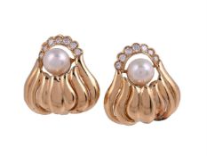A PAIR OF FAN SHAPED CULTURED PEARL AND DIAMOND EAR CLIPS