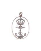 ROYAL NAVY INTEREST: A FIRST HALF OF THE 20TH CENTURY ROYAL NAVY INSIGNIA PENDANT