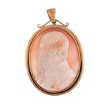 LUIGI SAULINI, A MID 19TH CENTURY SHELL CAMEO PENDANT OF A GENTLEMAN, CIRCA 1860