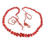 Y A NATURAL CORAL NECKLACE, CORRALLIUM JAPONICUM