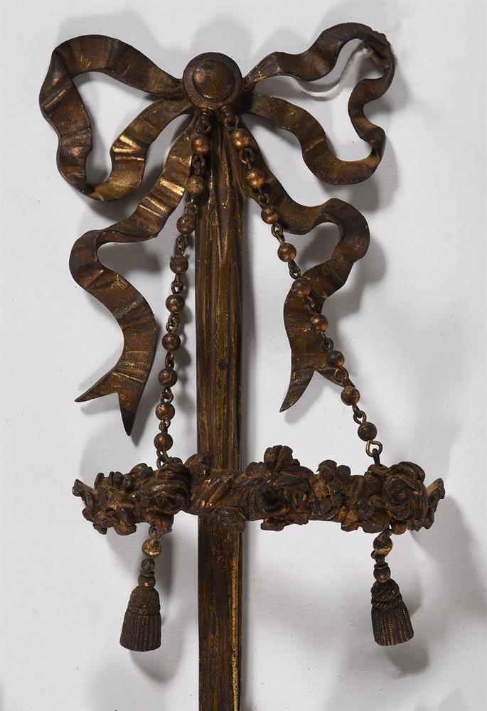 A PAIR OF ORMOLU LYRE BACK WALL LIGHTS, FRENCH, 19TH CENTURY - Image 4 of 5