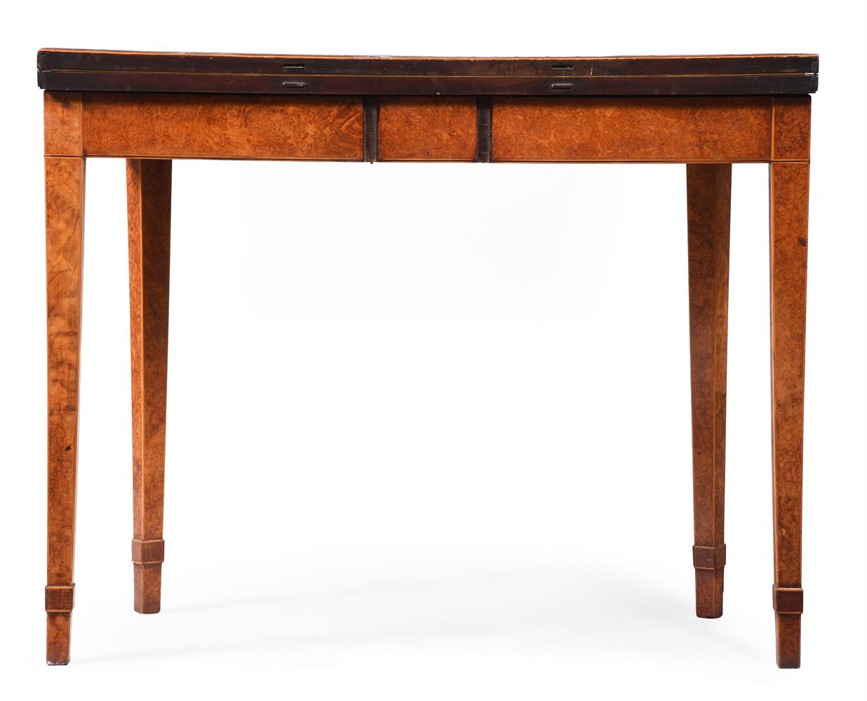 Y AN GEORGE III AMBOYNA AND SATINWOOD FOLDING CARD TABLE, CIRCA 1800 - Image 5 of 5