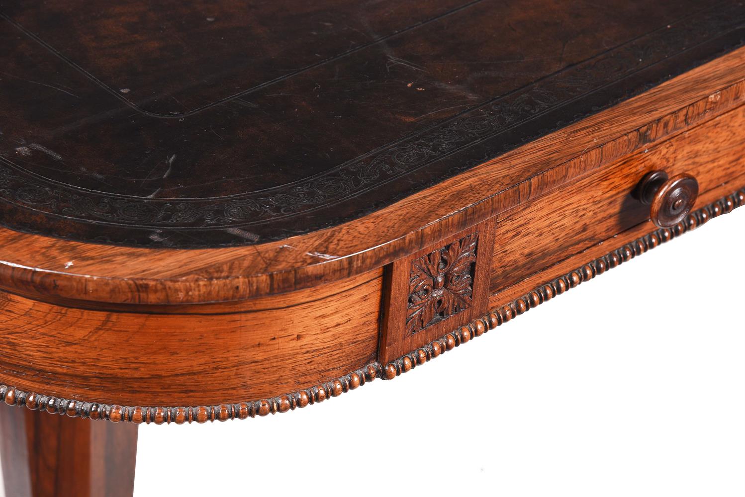 Y A WILLIAM IV ROSEWOOD LIBRARY TABLEy, CIRCA 1835 - Image 3 of 4