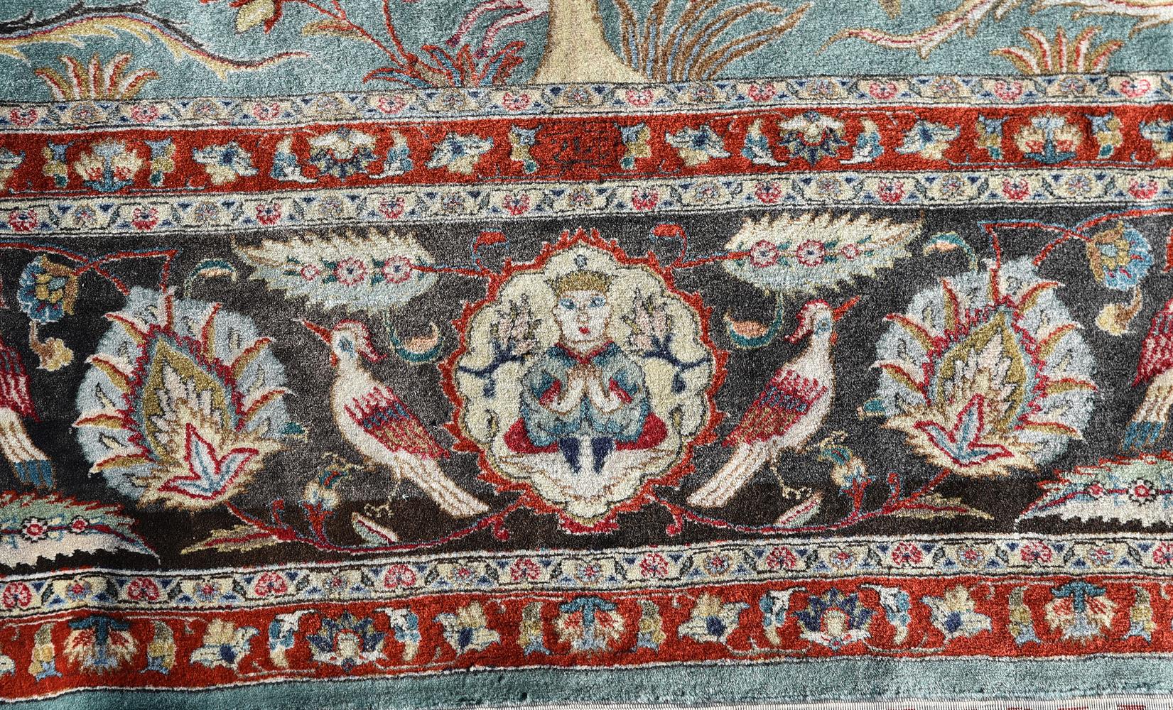 A TABRIZ CARPET, approximately 315 x 230cm - Image 3 of 3