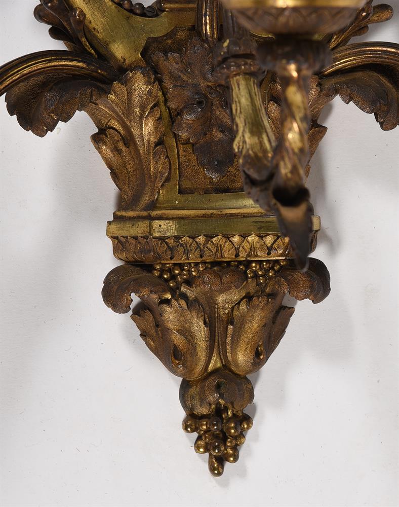 A PAIR OF ORMOLU LYRE BACK WALL LIGHTS, FRENCH, 19TH CENTURY - Image 3 of 5