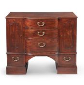 A GEORGE III MAHOGANY BREAKFRONT COMMODE, ATTRIBUTED TO WRIGHT & ELWICK, CIRCA 1770