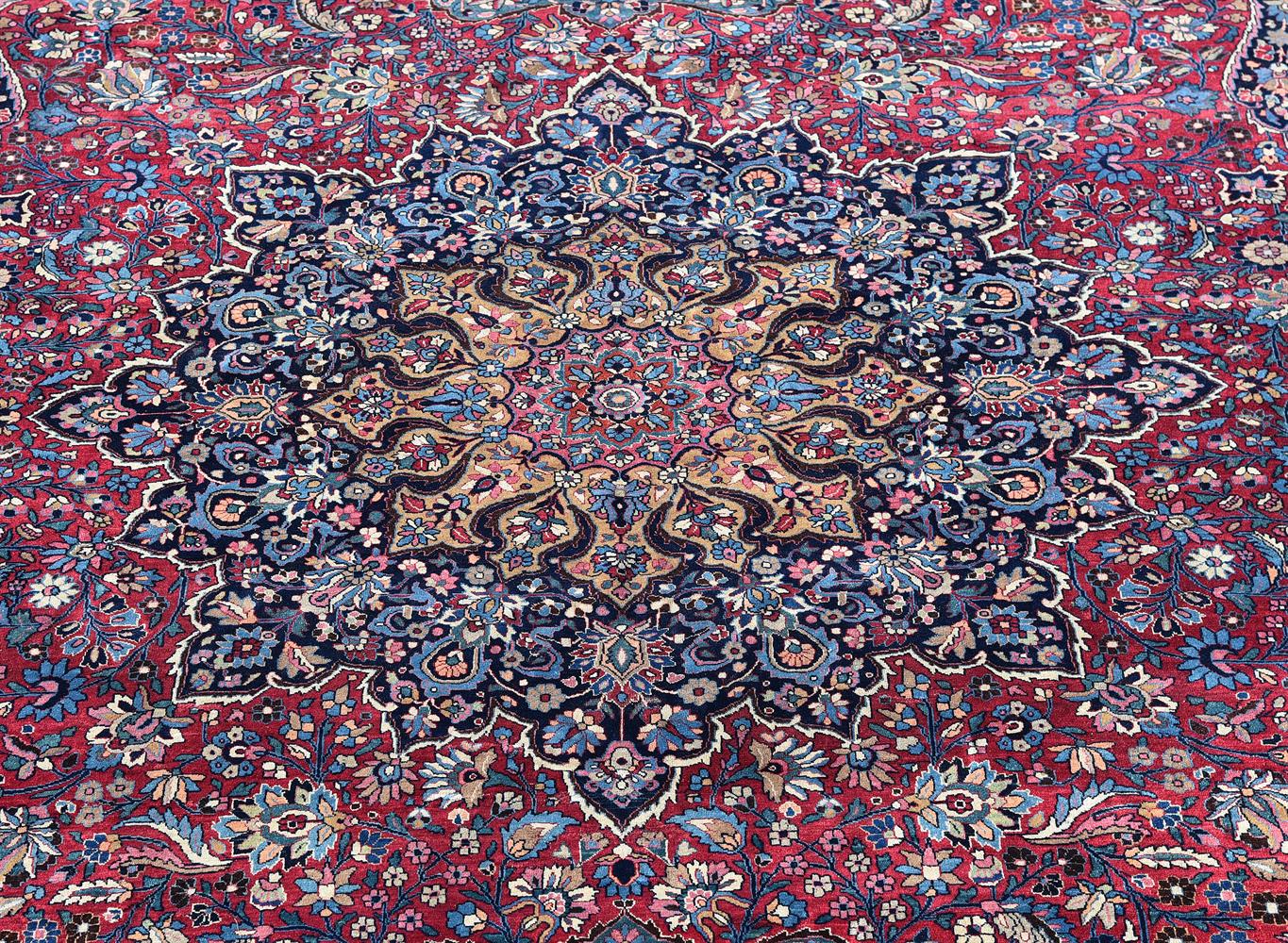 A MESHED CARPET, approximately 535 x 350cm - Image 2 of 4