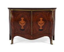 Y A GEORGE III MAHOGANY, TULIPWOOD AND MARQUETRY SERPENTINE COMMODE, IN THE MANNER OF PIERRE LANGLOI