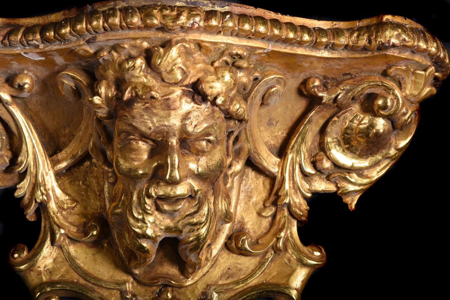 A LARGE GEORGE II CARVED GILTWOOD BACCHUS HEAD WALL BRACKET, CIRCA 1750 - Image 2 of 4