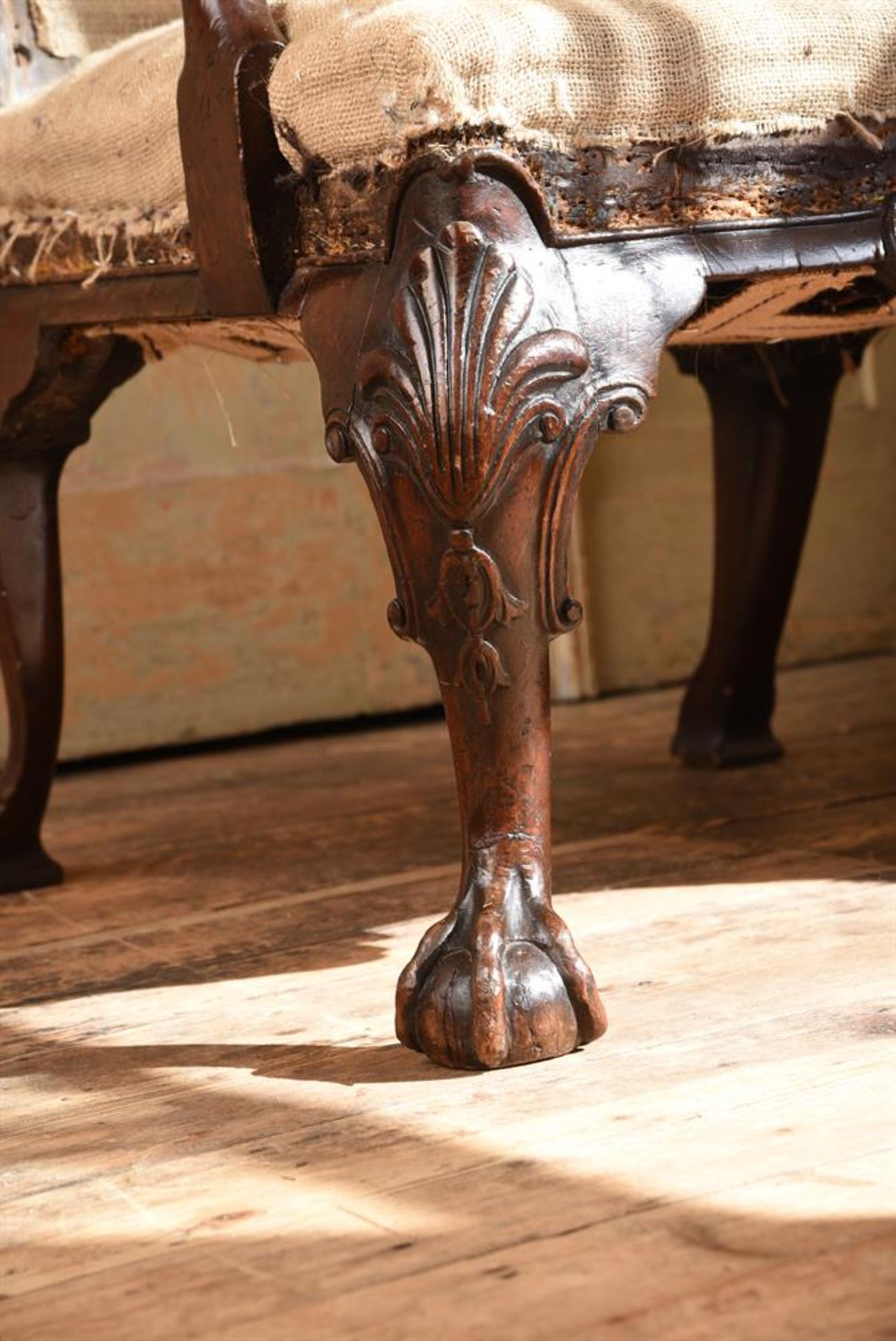 A GEORGE II CARVED WALNUT OPEN ARMCHAIR, ATTRIBUTED TO JAMES MOORE, CIRCA 1730 - Image 7 of 7