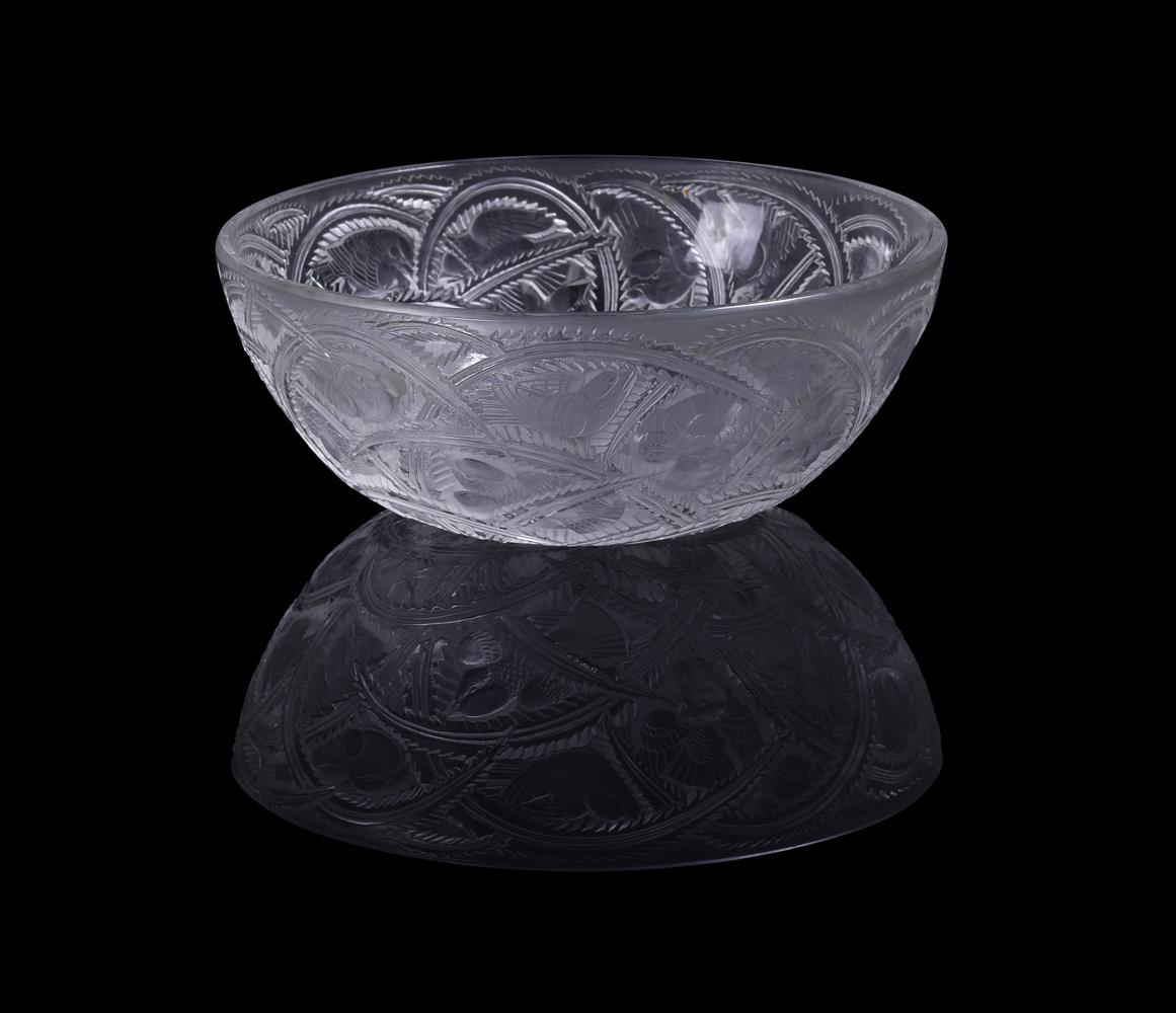 LALIQUE, CRYSTAL LALIQUE, A CLEAR AND FROSTED GLASS 'SYLVIE' VASE - Image 8 of 12
