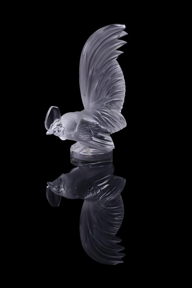 LALIQUE, CRYSTAL LALIQUE, A CLEAR AND FROSTED GLASS ' COQ NAIN' COCKEREL - Image 5 of 8