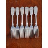 Set of 6 John Round silver fiddle pattern dessert forks 175mm long, 298g.