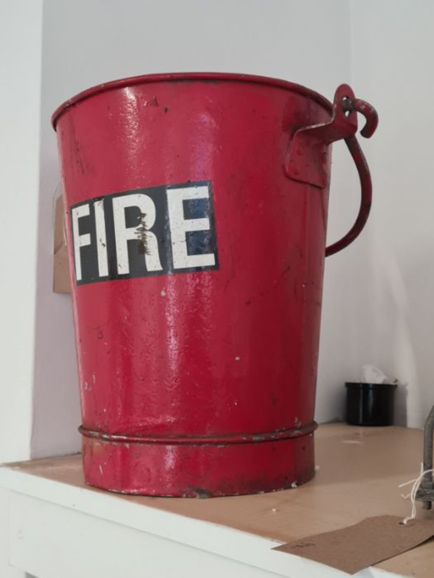 Vintage red fire bucket. - Image 2 of 2