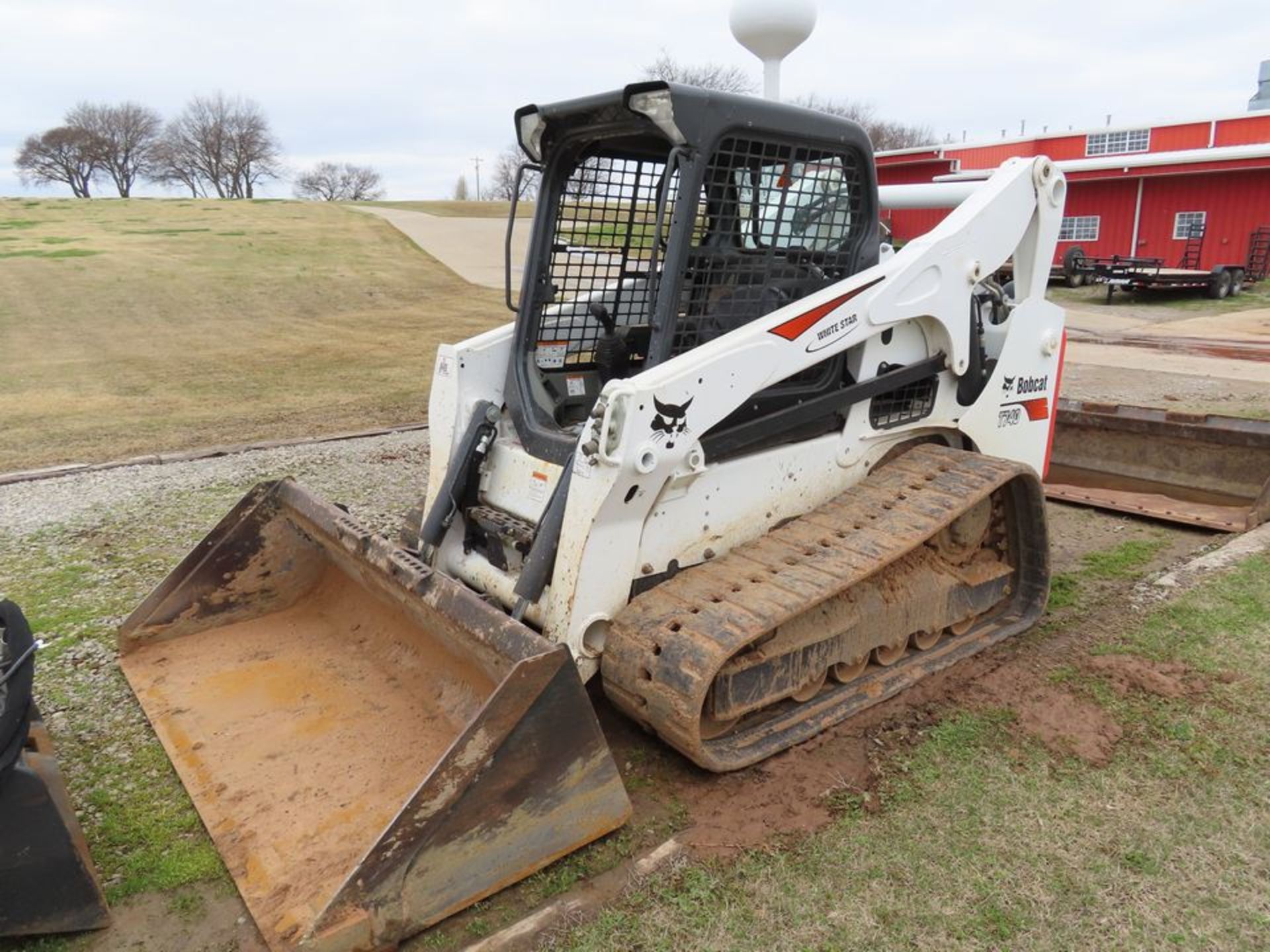 2017 BOBCAT SKID STEER, M# T740, S/N B3CA13348, APPROX. 215 HOURS, OROPS, RUBBER TRACKS, 80" SMOOTH