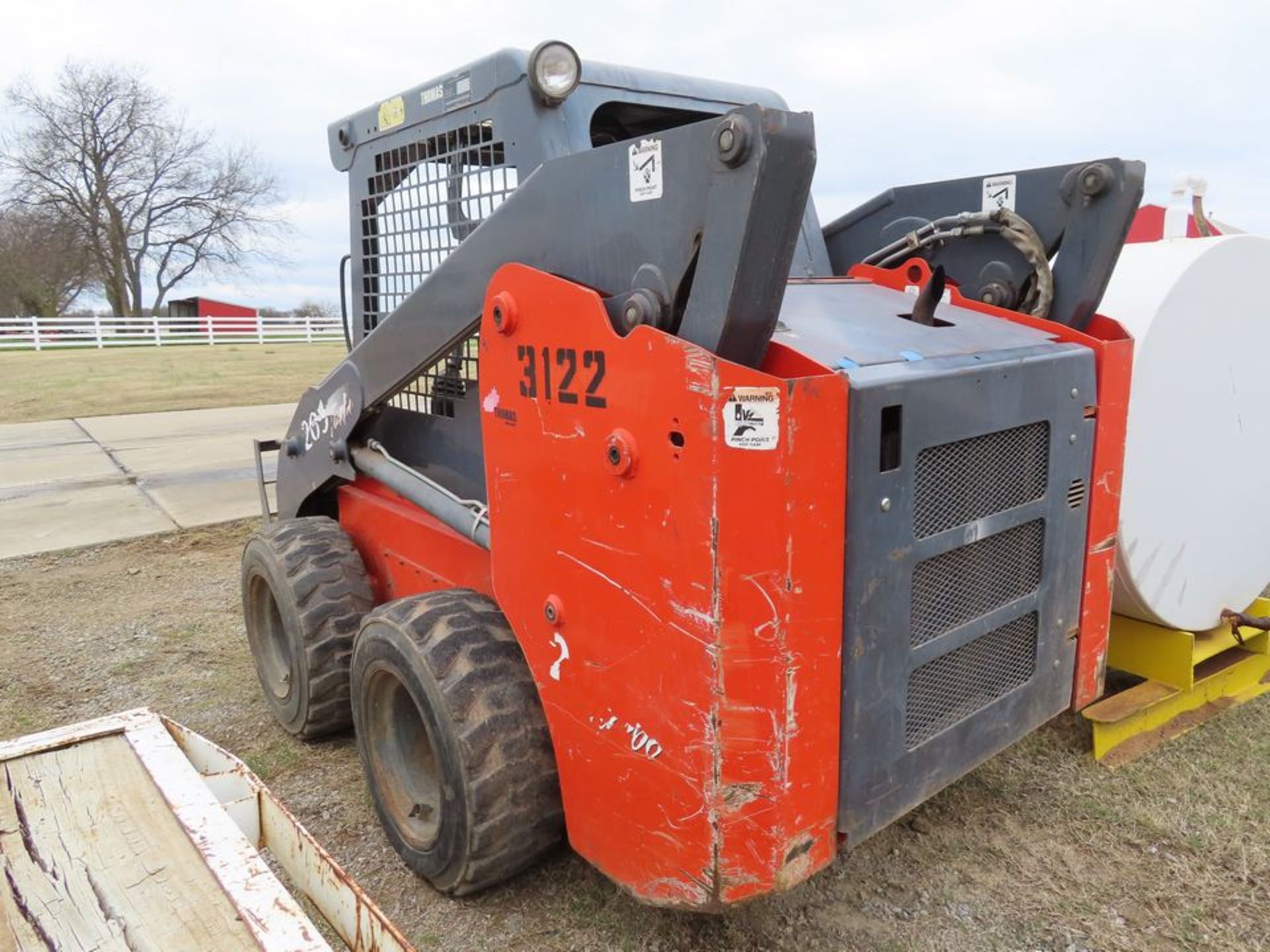 2004 THOMAS SKID STEER, M# 205 TURBO (B407/LS200), S/N LS000265, APPROX. 2,179 HOURS, RUBBER TIRES, - Image 3 of 3