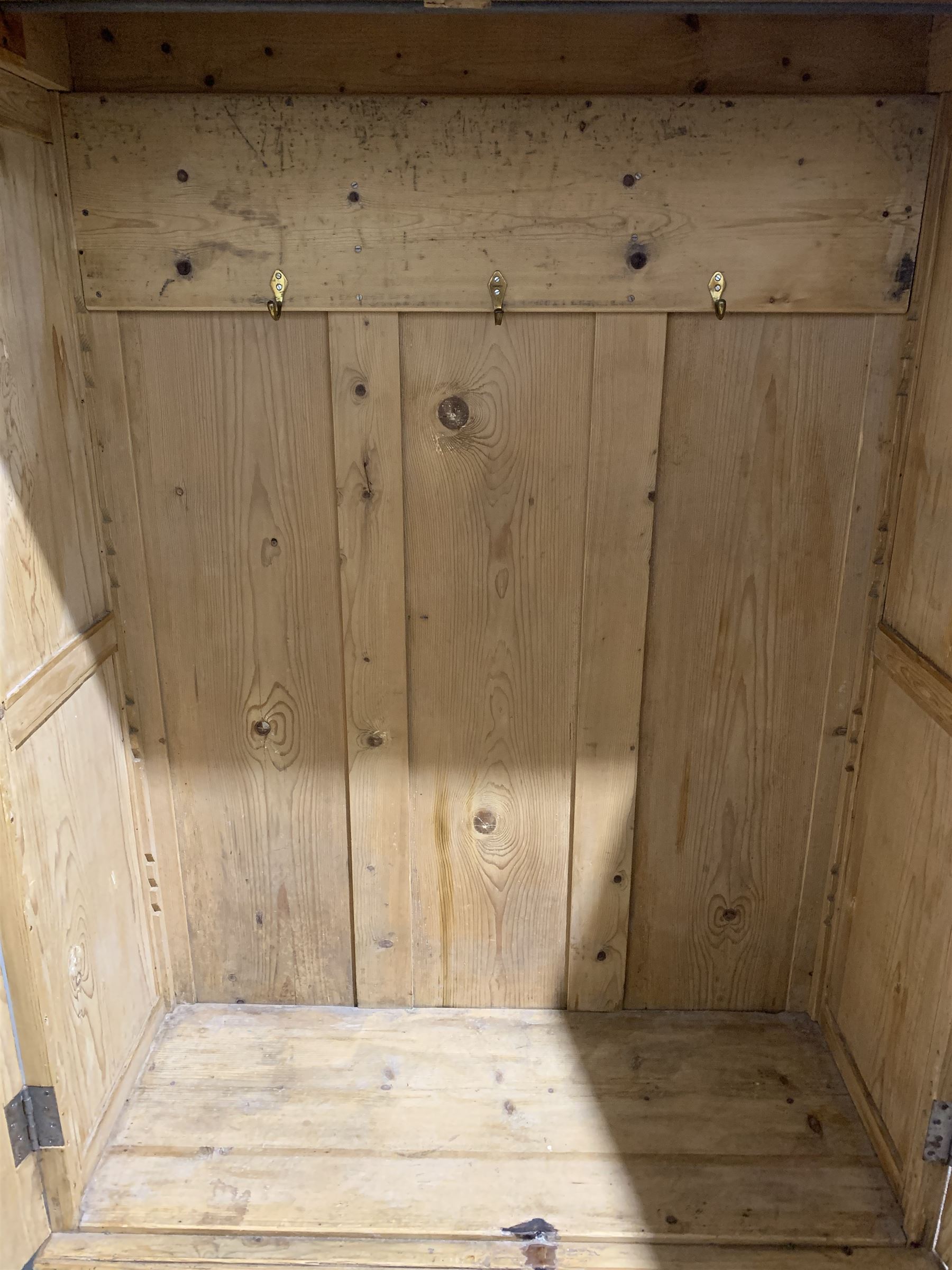 Late 19th century pine wardrobe - Image 2 of 2