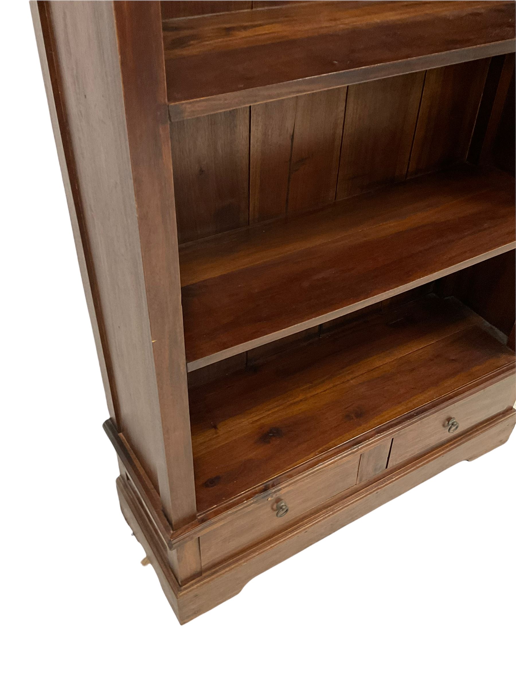 Tall stained hardwood bookcase - Image 4 of 4