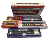 Hornby OO Gauge BR Sprinter 155 train pack R 2108 and various other rolling stock