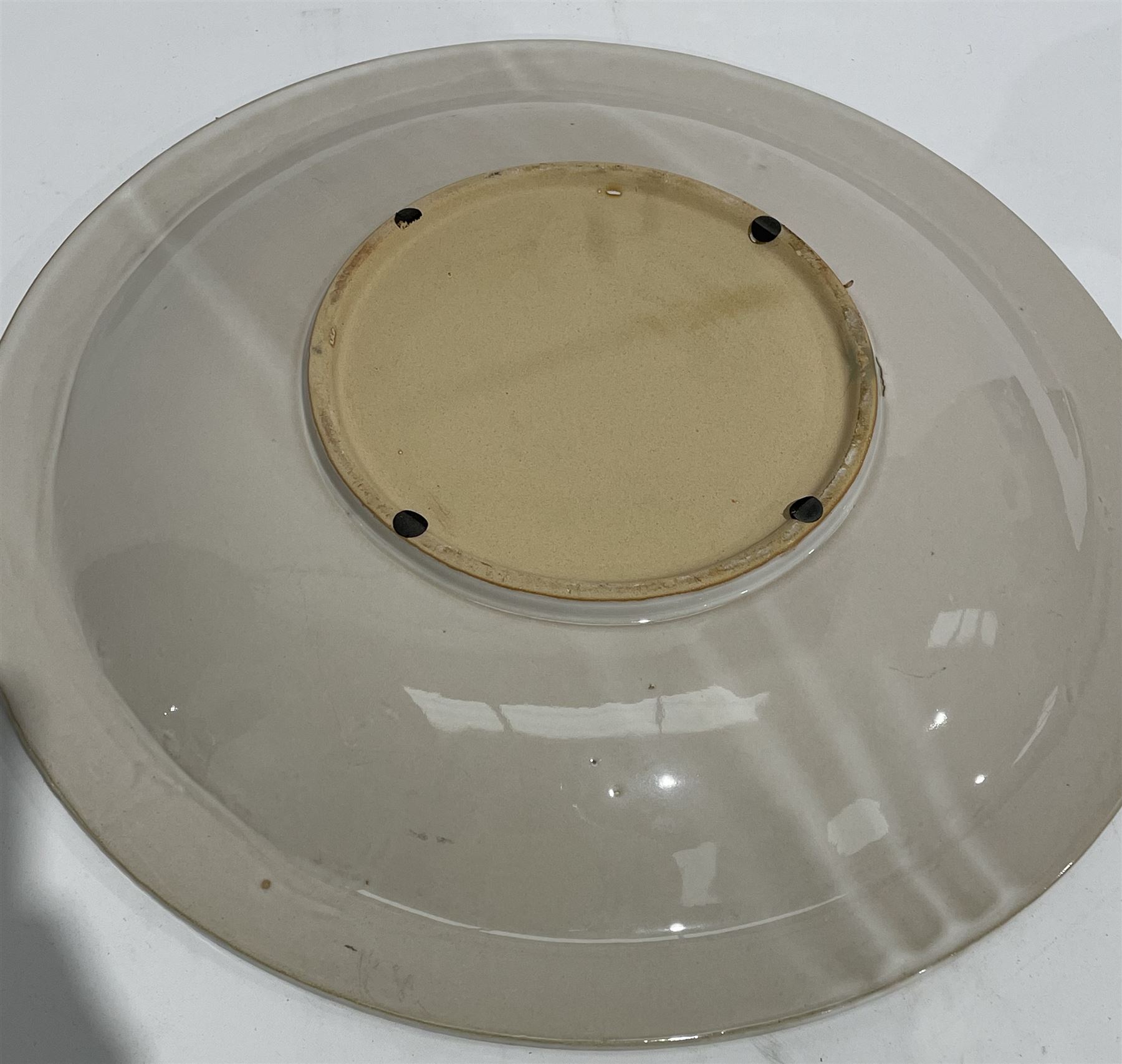 Modern Chinese style glazed charger with fluted interior - Image 2 of 2
