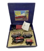 Hornby O gauge M1 passenger clockwork train set