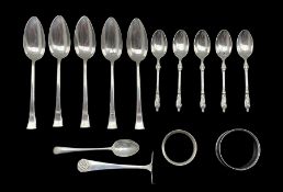 Five silver grapefruit spoons Sheffield 1964