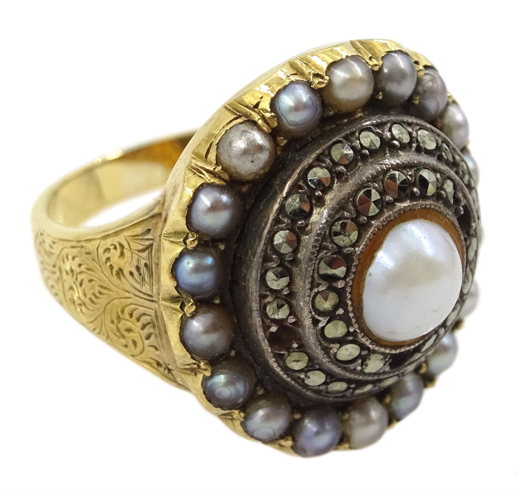 14ct gold split pearl circular mourning ring - Image 3 of 5