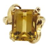 12ct gold single stone emerald cut citrine ring