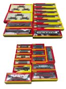 Hornby '00' gauge rolling stock including two R6473 Triple Mineral Wagon Pack