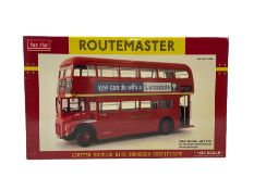 Sun Star Routemaster limited edition 1:24 scale bus 2908: RM 870 - WLT 870: The first production Rou