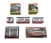 '00' gauge buildings and models including Hornby Skaledale 'Hagley Station' and two Signal Boxes
