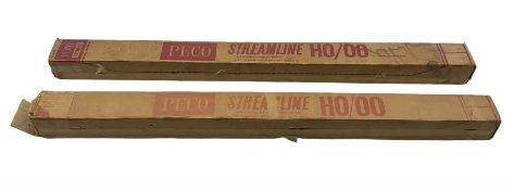 Peco '00' gauge Streamline track in two boxes (2)