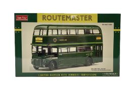 Sun Star Routemaster limited edition 1:24 scale bus 2912: RMC 1469 - 469 CLT The Green Line Routemas