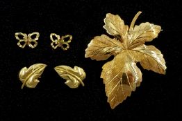 Gold leaf brooch