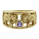 Gold elephant design ring