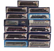 Model railway rolling stock - ten Bachmann coaches