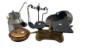 Set of W & T Avery shop scales