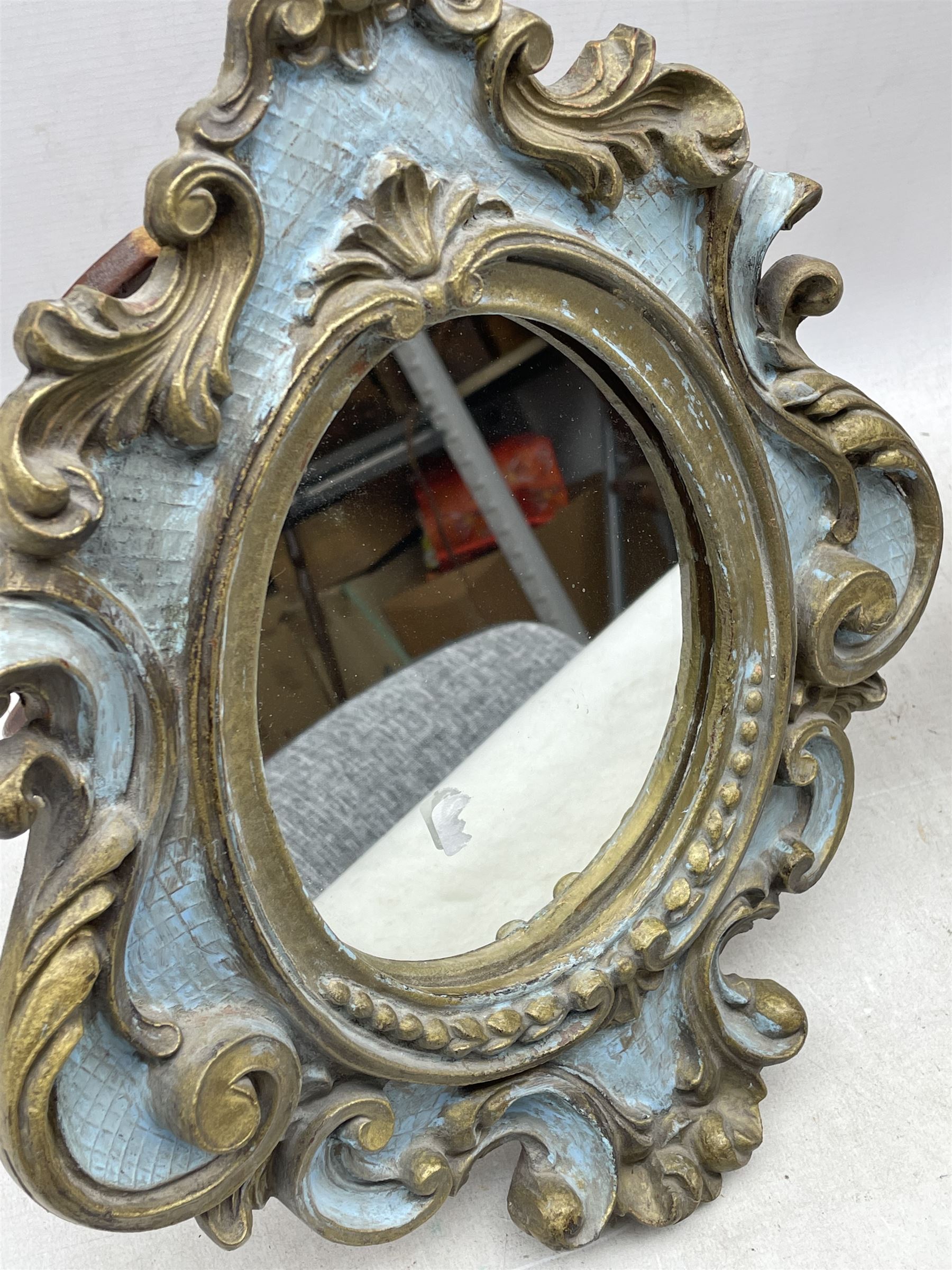 19th century Continental porcelain dressing table mirror decorated with Putti and flowers (a/f) toge - Image 4 of 4